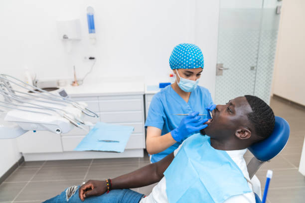 Best Emergency Tooth Extraction in Waldpt, OR